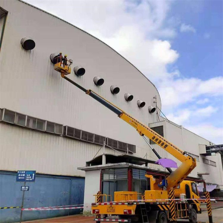 镇宁高空作业车出租服务：专业广告牌安装解决方案