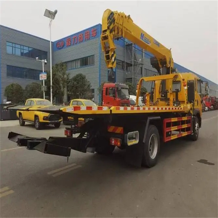 镇宁附近小随车吊出租电话，轻松解决搬运烦恼